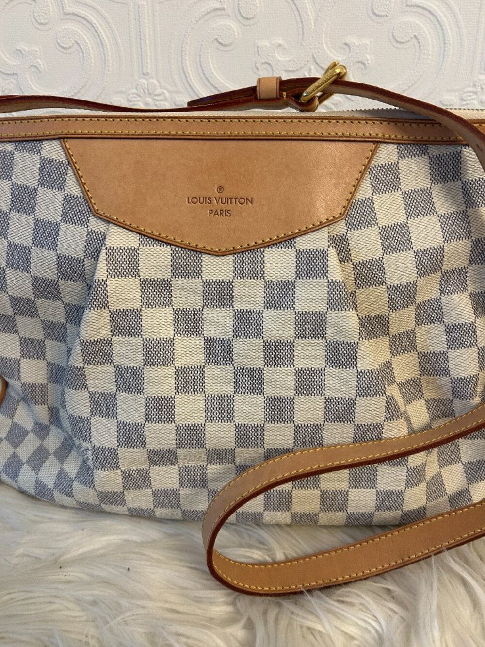 Louis Vuitton Siracusa MM in Damier Azur